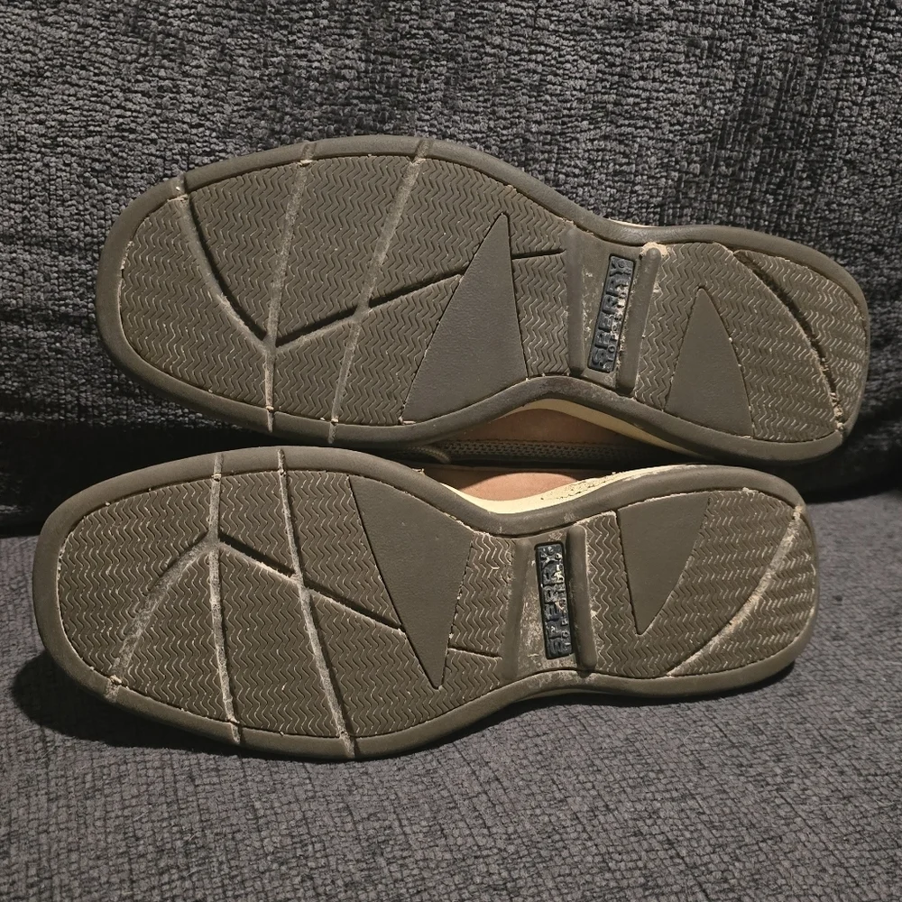 Sperry | Top-Sider Intrepid 2-Eye Boat Shoes Men's 10